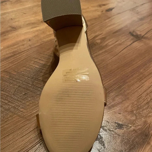 💥Halston rose gold block heel sandal Shoe
Style: HH/PRACTICL2-S Women’s 8 - Picture 7 of 9